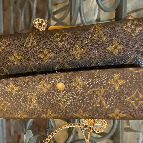 Louis Vuitton Brown Monogram Wallet Shoulder Bag - Picture 7 of 12